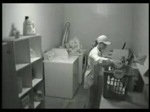 cuties lesbian fuck - Cuties Lesbian tertangkap berhubungan seks di laundry room spy cam - Sex  Porn videos