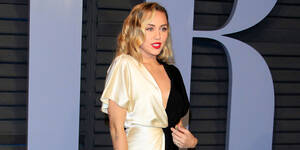 Mature Pussy Miley Cyrus - How Miley Cyrus Made Me Come To Terms With My Own Sexism - Betches