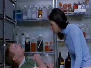 Anna Faris Scary Movie Porn - Scary Movie 2 - Masturbation scene. | xHamster