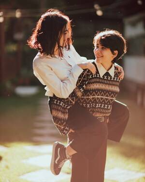 free shemale lesbian piggyback - Free Shemale Lesbian Piggyback | Anal Dream House