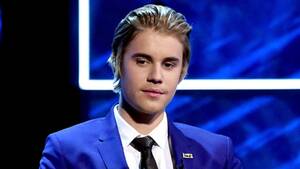 fat justin bieber nude ass - 18 Biggest Moments From Comedy Central's Incredibly Brutal Justin Bieber  Roast | Entertainment Tonight