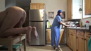 Arab Kitchen Porn - Arab Maid Cleans Kitchen And Asshole Of Her British Boss | xHamster