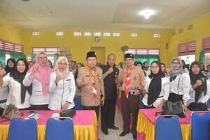 beyonc+???+?t? lesbian porn - Rektor Universitas PGRI Palembang Kunjungi Para Guru di SMPN 1 Baturaja -  Universitas PGRI Palembang