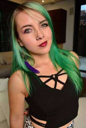 Green Hair - Green Hair Porn Pics & Naked Photos - PornPics.com