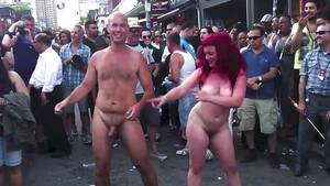 naked street - Naked dancing on the street !!! / Xozilla.com
