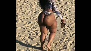 big booty black naked beach - Butt beach - XNXX.COM