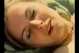 70s Surfer Porn - Surfer Girls (1976) | xHamster