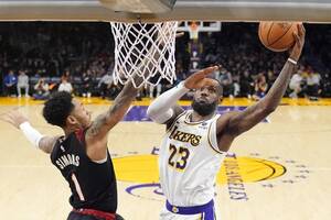 Lebron James Porn - LeBron James to miss Lakers' game against Clippers because of left ankle  pain