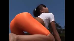 Girls In Spandex Shorts Porn - Sexy Girl In Orange Spandex Shorts - XNXX.COM