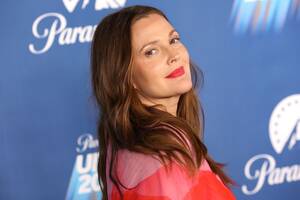 Drew Barrymore Oral Sex - Drew Barrymore responds to accusations that she 'hates sex'