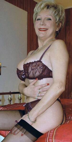 granny cougar threesome - Amater threesome porn tube