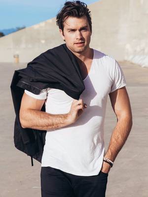 Fox Vicia Hairy Porn Bikini - Find this Pin and more on Favorite Soap Actors by dmr102367.