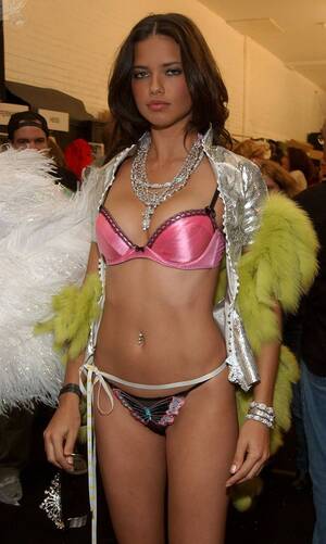 adriana lima - Pin by Breeze ! on Bar & Adriana | Adriana lima, Fashion, Vs fashion shows