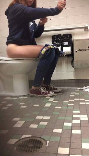 college toilet cam - College girl toilet spy - ThisVid.com