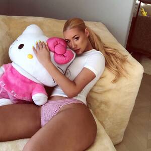 Iggy Azalea Feet Porn - Iggy ass - XXX HD compilations free site.