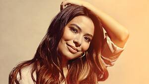 Miranda Cosgrove Fuck Old Man - JoJo Siwa, Bella Thorne & Miranda Cosgrove: The 30 Under 30 Hollywood Class  Of 2022 Breaks The Rules