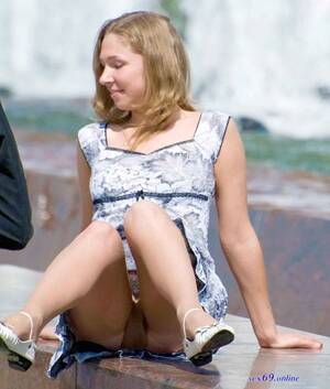 2015 celebrity upskirts pussy shots - 2015 Celebrity Upskirts Pussy Shots | Sex Pictures Pass