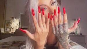 lactating sluts long nails - Long Nails - MatureTube.com