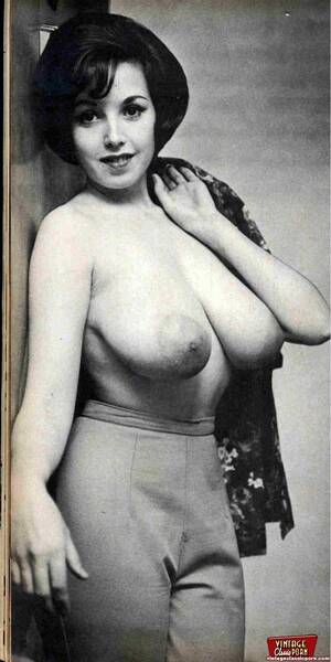 mature vintage breasts - Several Fifities Ladies Showing Their Big Natural Breasts Photo 10 | Vintage  Classic Porn