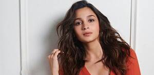 alia bhatt indian actress nude movie - Alia Bhatt details Scrutiny that comes with Fame | DESIblitz
