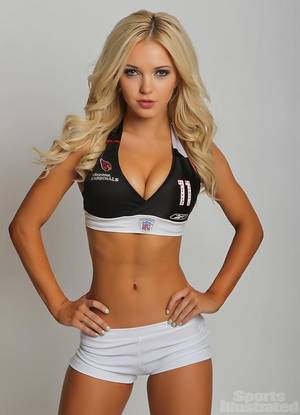 hottest cheerleader - Arizona Cardinals Cheerleaders, Nfl Cheerleaders, Cheerleading, Cheer  Practice, Hot Pants, Girl Models, Sexy Dresses, Nice, Cheers
