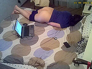 masturbation spy cam - Hidden Masturbation On Couch - Video search | Free Sex Videos on Voyeurhit