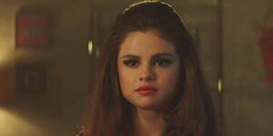 Big Ass Lesbian Selena Gomez - Selena Gomez Proposed the Queer Love Triangle in 'Bad Liar'