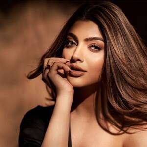 akanksha hot indian model nude - Akanksha Puri (@akanksha800) / X