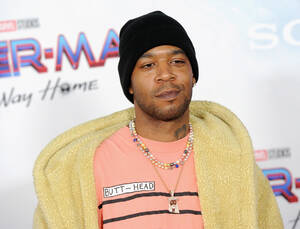 Chain Porn Star - Kid Cudi Plays A Porn Star In New Horror Film 'X'