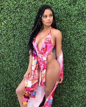 Essence Porn - Essence Tatiana Porn Pic - EPORNER