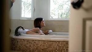 lesbian big tits bath - lesbian big tits bath - Gosexpod - free tube porn videos