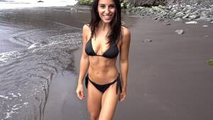 beautiful blowjob beach - Beautiful girl on the beach gives me the best blowjob