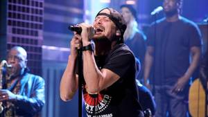 Alien Ant Farm Porn - PHOTO: Musical guest Kid Rock performs on The Tonight Show with Jimmy  Fallon on Feb