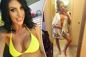 Hailee Steinfeld Porn Captions - August Ames was embroiled in a 'homophobic' spat