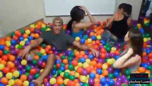 game of balls - Game of balls party turns into group sex - Pornburst.xxx