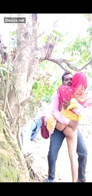 Indian Outdoor Sex Porn - Indian outdoor sex - video 2 - ThisVid.com em inglÃªs