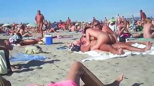 fucking on public beach - Public beach group sex - Pornjam.com