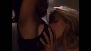 Kari Wuhrer Hardcore Lez Porn - Kari Wuhrer and Farrah Forke - XVIDEOS.COM