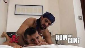 Muslim Porn Gay - c1.ttcache.com/thumbnail/CixTRrYzoXK/288x162/1.jpg