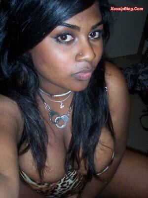 indian sexy nude black - Sexy Nude Indian And Paki Girls 26 - k (8) Foto Porno - EPORNER
