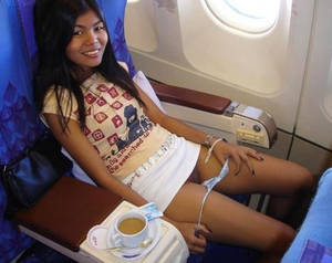 Asian Public Pussy - Amateur porn: Pussy flash.