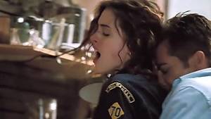 Celebrity Porn Tube - Anne Hathaway in 'Love and Other Drugs'