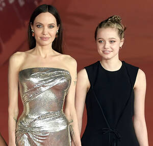 Angelina Jolie Blowjob Action - Angelina Jolie's Daughter Shiloh Rocks Edgy Ripped Jeans