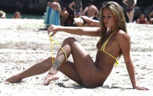 Bottomless Bikini - thumbs.pro : oramixbottomlessoramix:She suddenly realised it was bottomless  Friday, so she undressed accordingly. Anyway, not that it really made much  of a difference to the skimpy T-string she was wearing. Part of