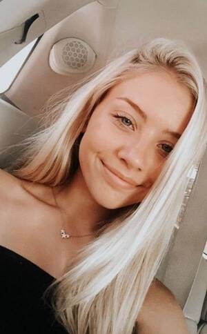 Fucking Blonde Girls Do Porn - Do you get shy/intimidated by pretty blonde girls? - GirlsAskGuys