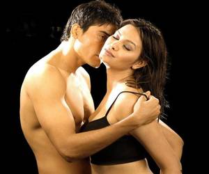 bollywood kissing scenes - Passionate Kiss | Hot Bollywood Love Making & Kissing Scenes - Bollywood -  Zimbio