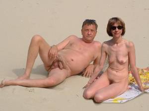 Mature Nudist Couple - Gay dating website reviews compare