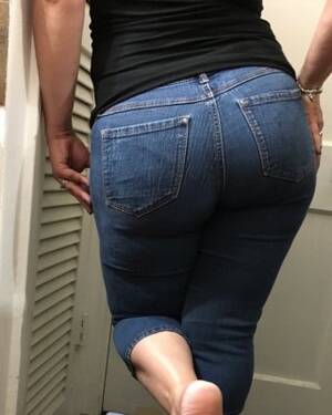 feet ass slut - Exposed latina mature slut with fat ass and wrinkled feet Porn Pictures,  XXX Photos, Sex Images #3743151 Page 2 - PICTOA