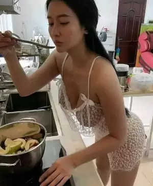 Asian Cook Porn - Chinese cutie in the kitchen nude porn picture | Nudeporn.org