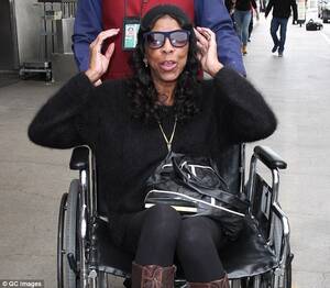 Natalie Cole Nude Porn - Natalie Cole, daughter of Nat King and Maria, dies aged 65 | Daily Mail  Online